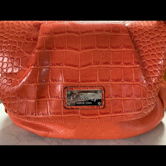 CarloG Bright & Cheerful vegan leather handbags Choice of Lemon or Tangerine - Picture 3 of 7